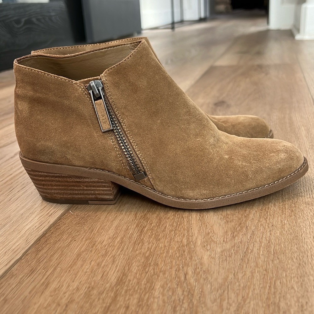 Leather Tan Suede Bootie 1. State, Size 7
